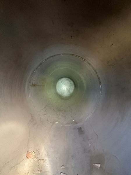 5,000 gallon stainless tank